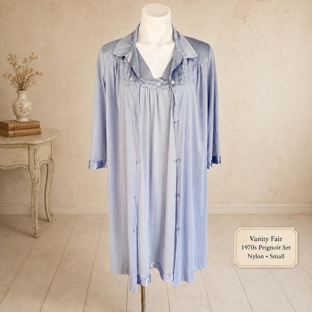 Vintage Vanity Fair Nylon Peignoir Set Lace Powder Blue 1970s Robe Gown S